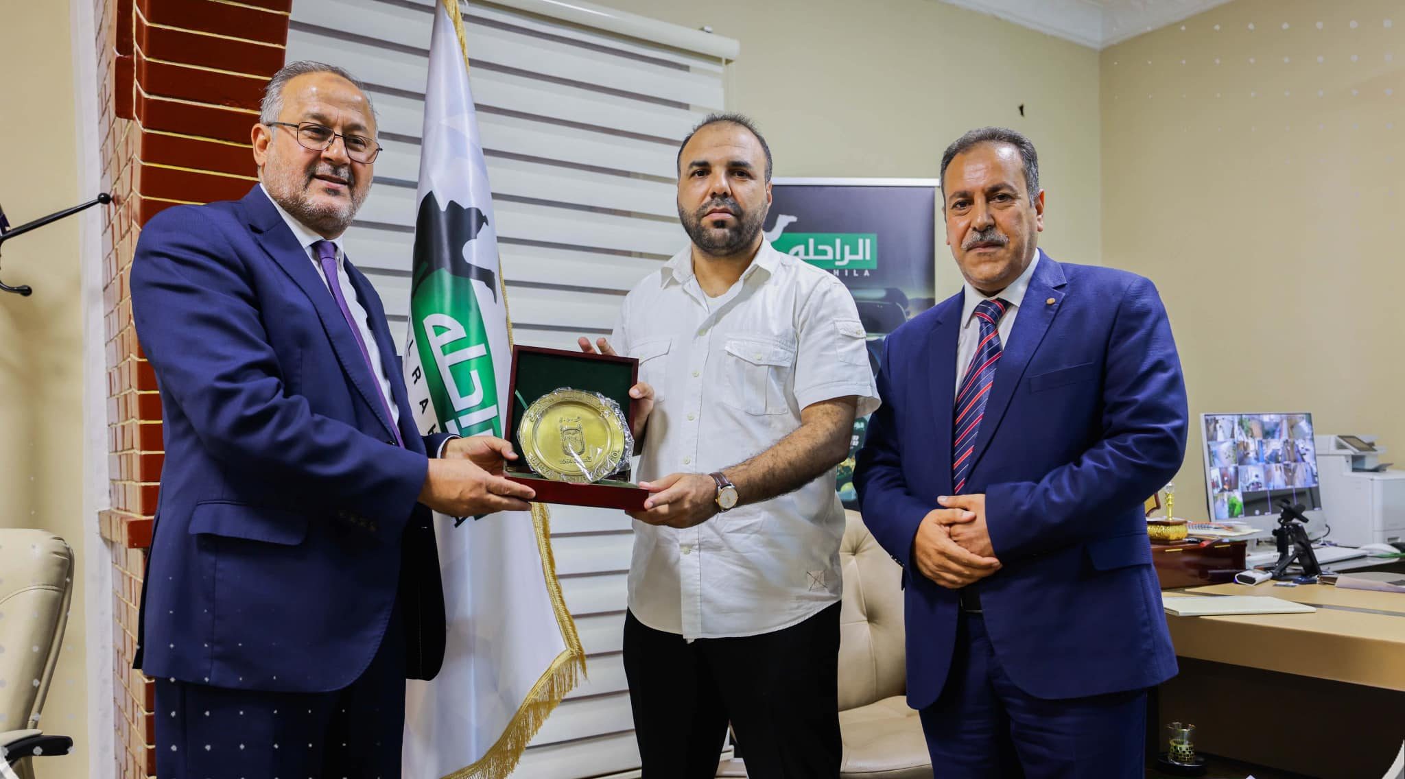 شركة ليبيا للتأمين تُكرم مدير عام «الراحلة»